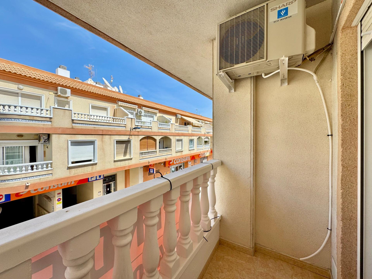 Appartement te koop in Torrevieja | 2 slaapkamers H5367550