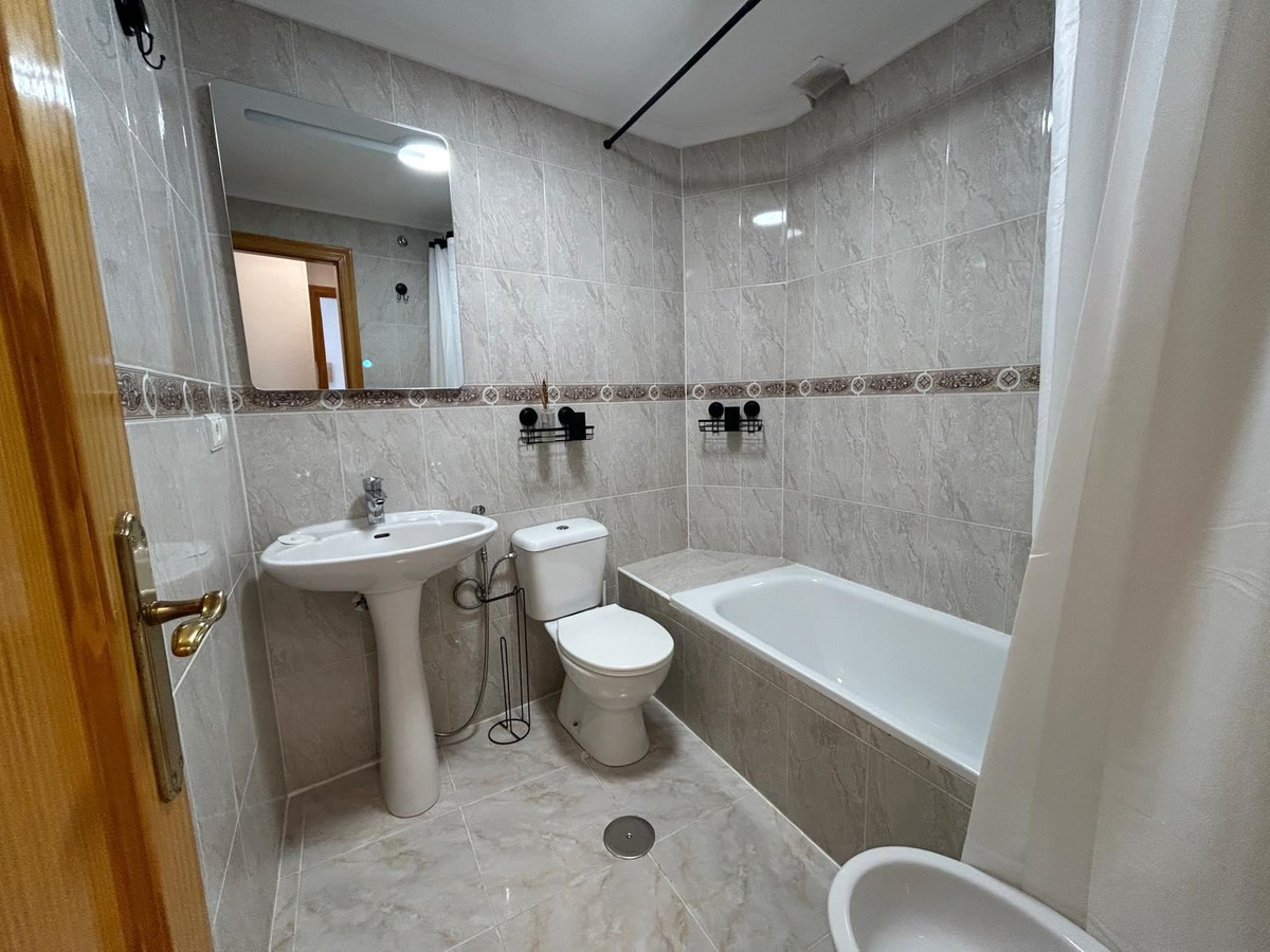 Appartement te koop in Torrevieja | 2 slaapkamers H5369356