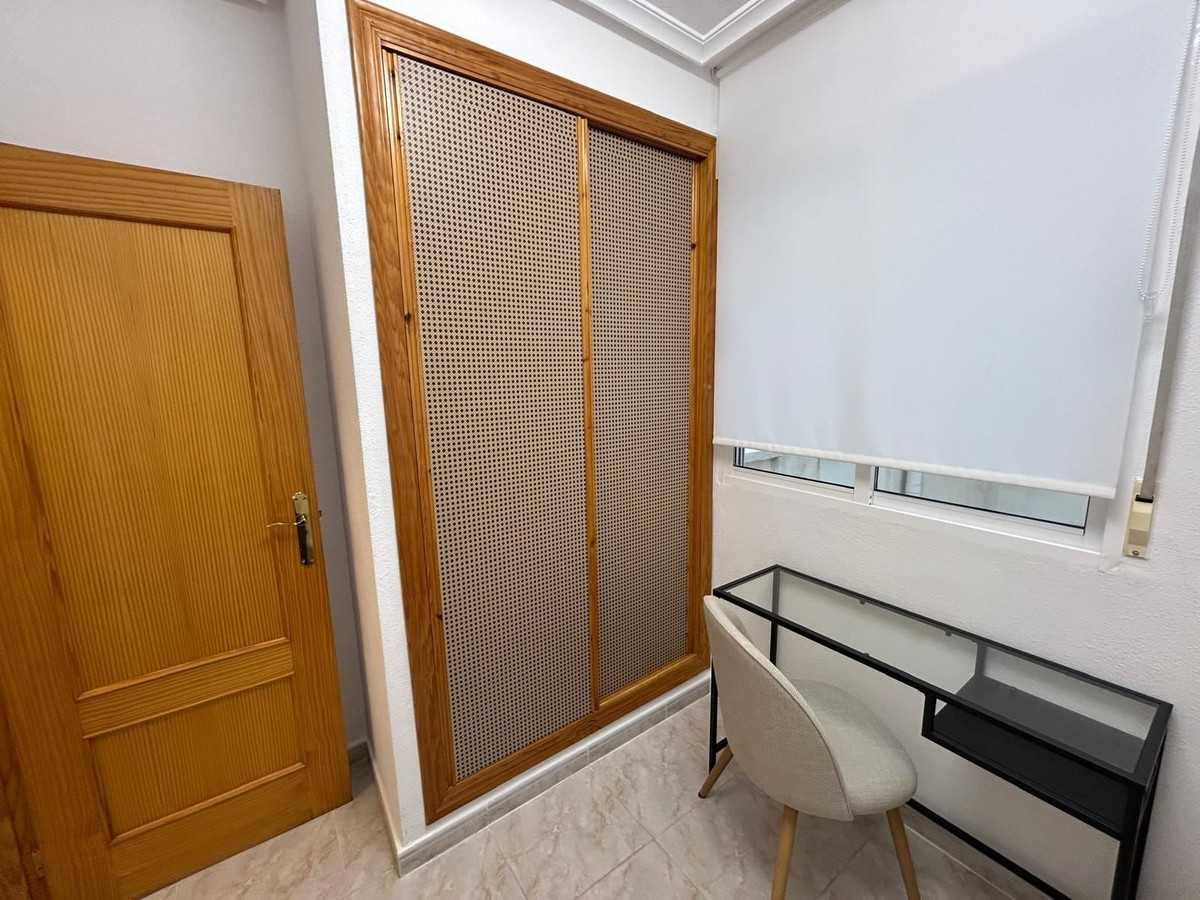 Appartement te koop in Torrevieja | 2 slaapkamers H5369356