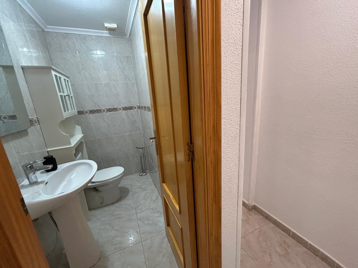Appartement te koop in Torrevieja | 2 slaapkamers H5369356