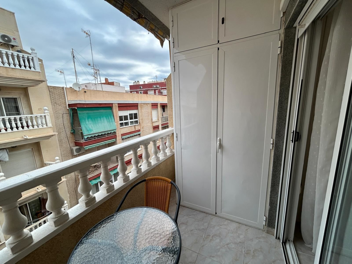 Appartement te koop in Torrevieja | 2 slaapkamers H5369356