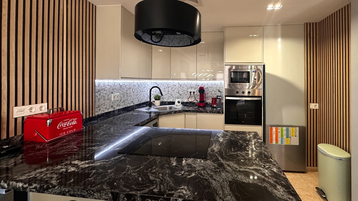 Appartement te koop in Torrevieja | 3 slaapkamers H5369896