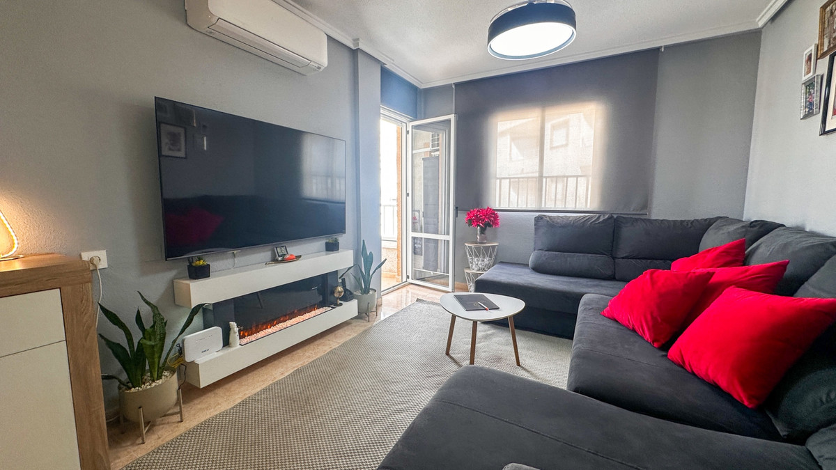 Appartement te koop in Torrevieja | 3 slaapkamers H5369896