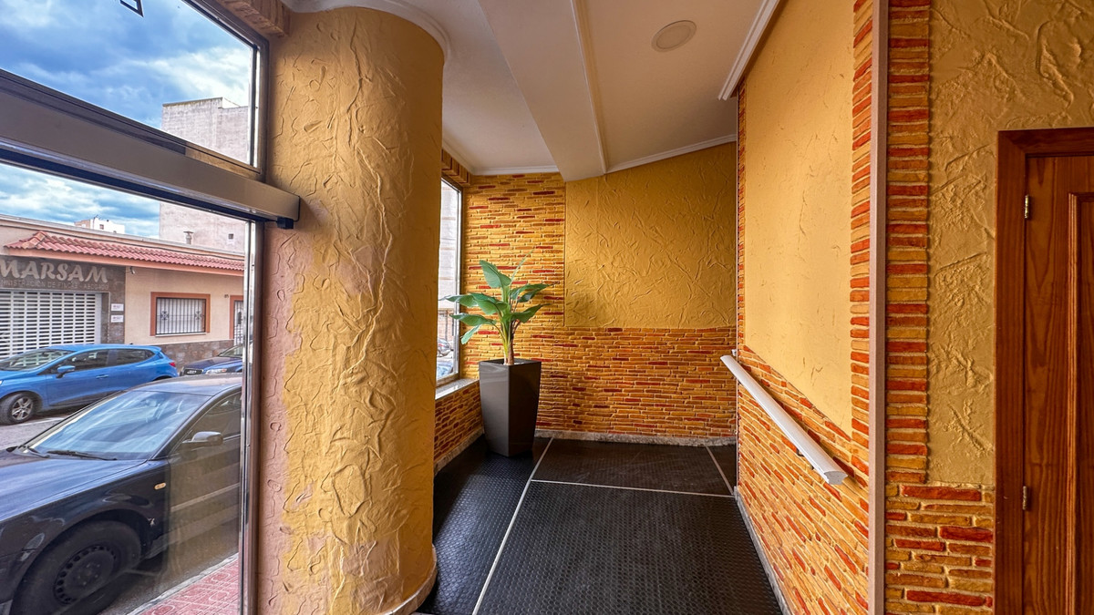 Appartement te koop in Torrevieja | 3 slaapkamers H5369896