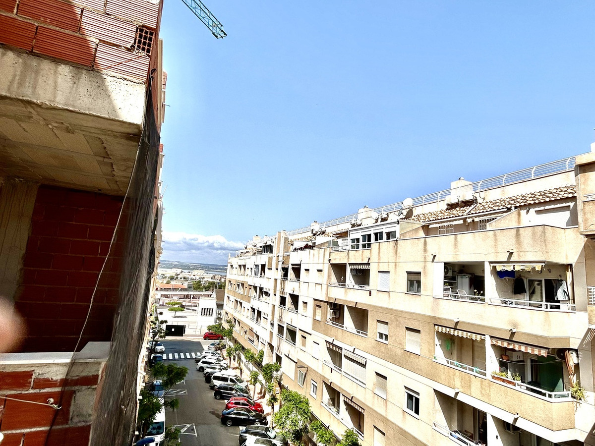 Appartement te koop in Torrevieja | 2 slaapkamers H5370400