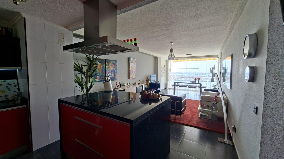 Appartement te koop in Torrevieja | 3 slaapkamers H5374240