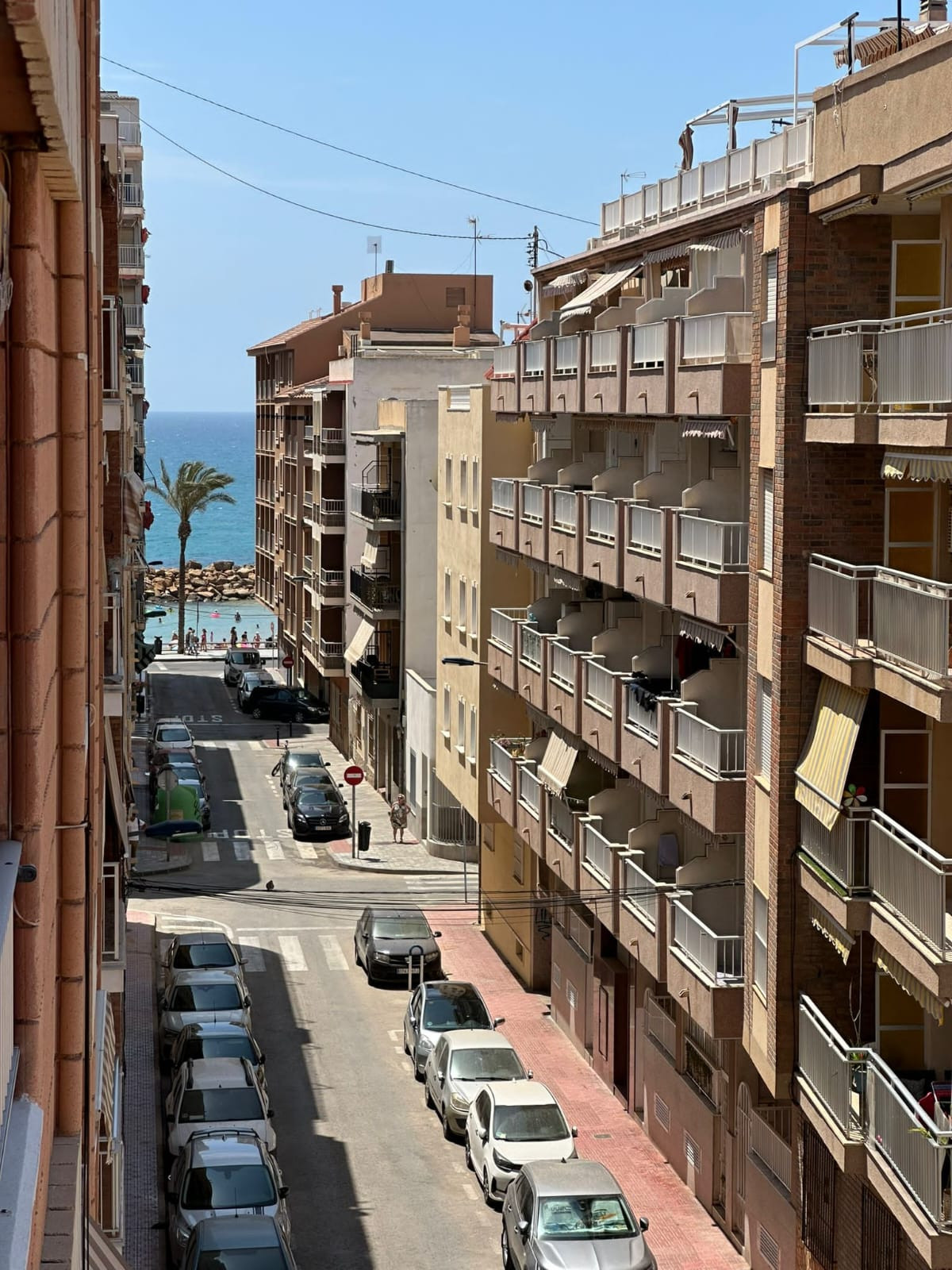 Appartement te koop in Torrevieja | 2 slaapkamers H5375116