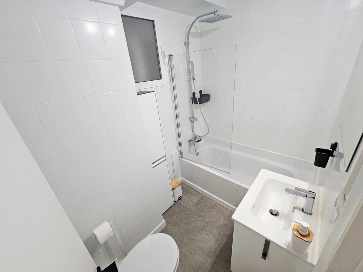 Appartement te koop in Torrevieja | 2 slaapkamers H5375206