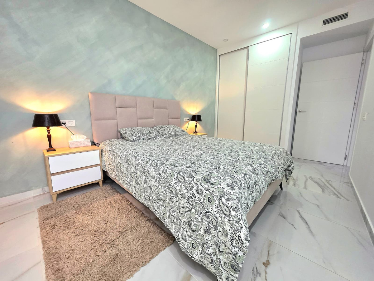 Appartement te koop in Torrevieja | 2 slaapkamers H5378215