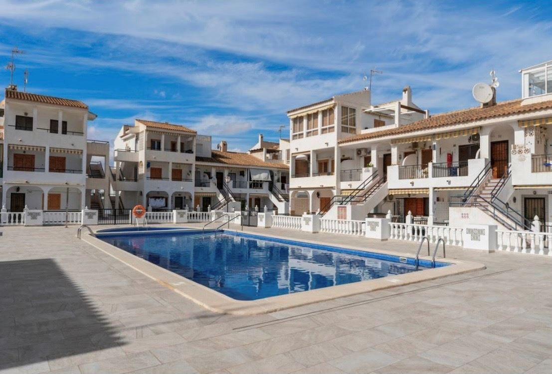 Appartement te koop in Torrevieja | 2 slaapkamers H5378653