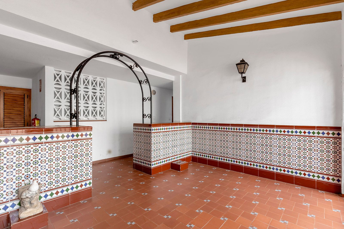 Duplex te koop in Torrevieja | 4 slaapkamers H5378932