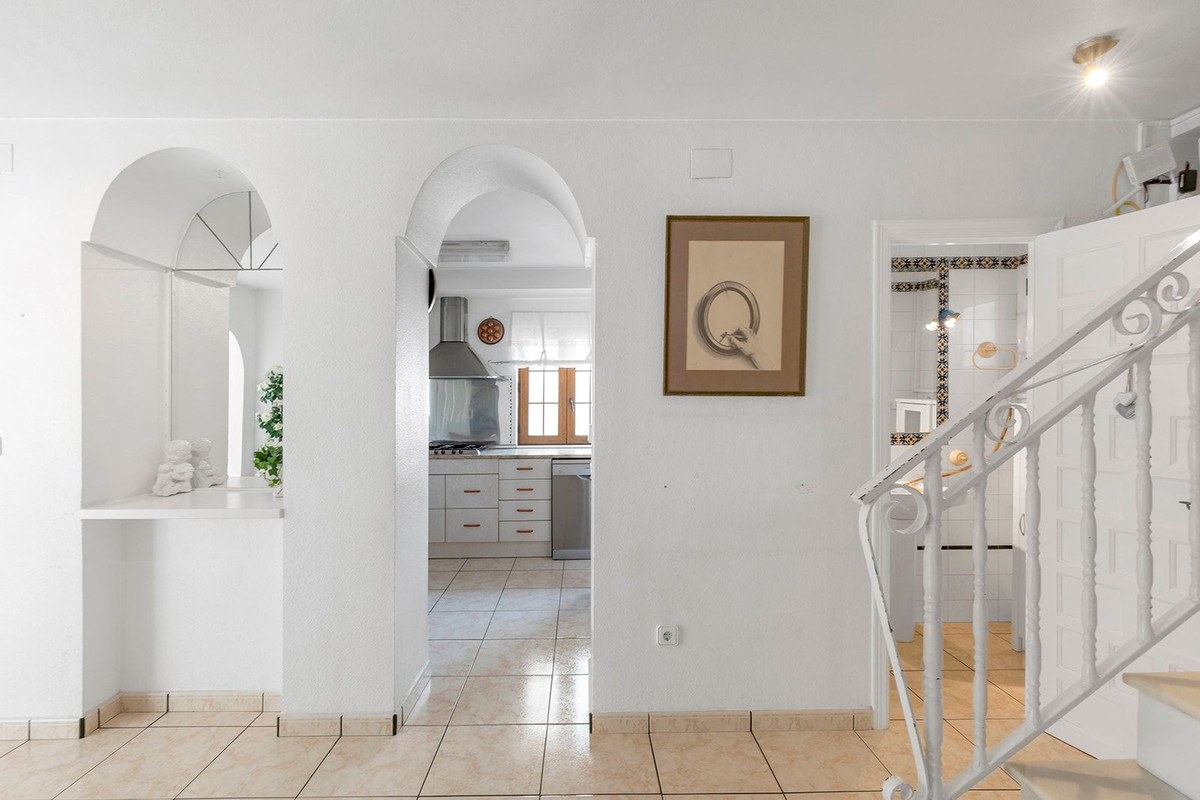 Duplex te koop in Torrevieja | 4 slaapkamers H5378932