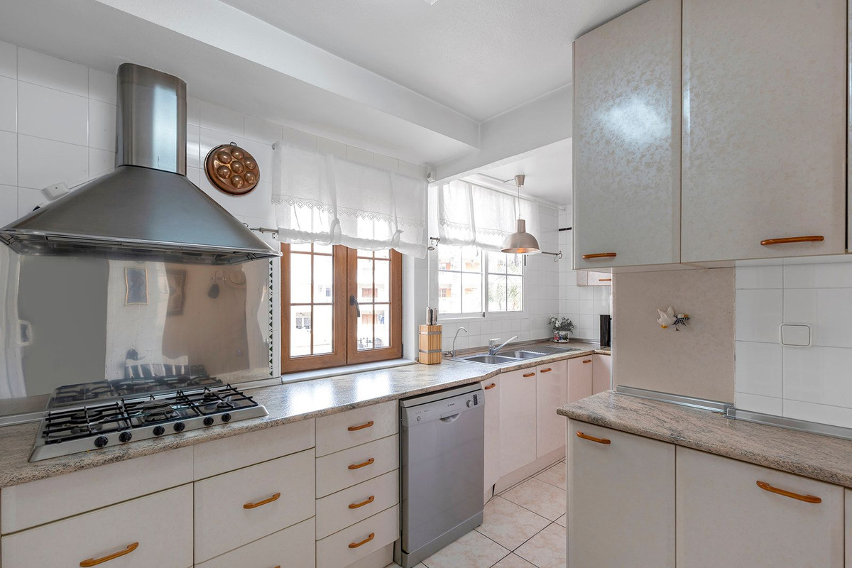 Duplex te koop in Torrevieja | 4 slaapkamers H5378932