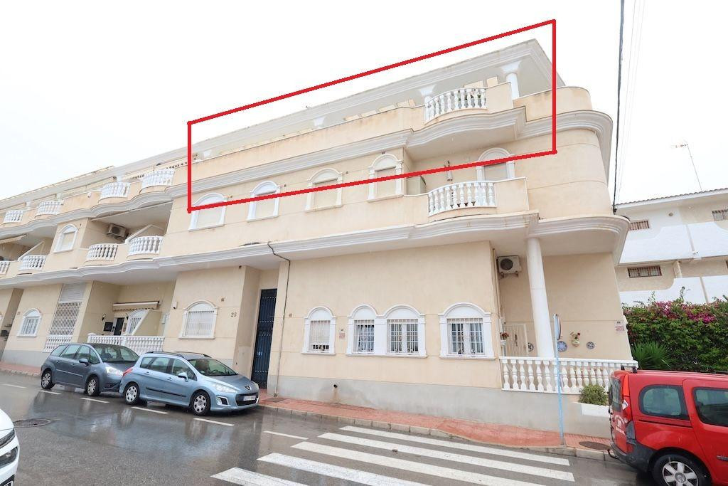 Penthouse te koop in Torrevieja | 3 slaapkamers H5380324