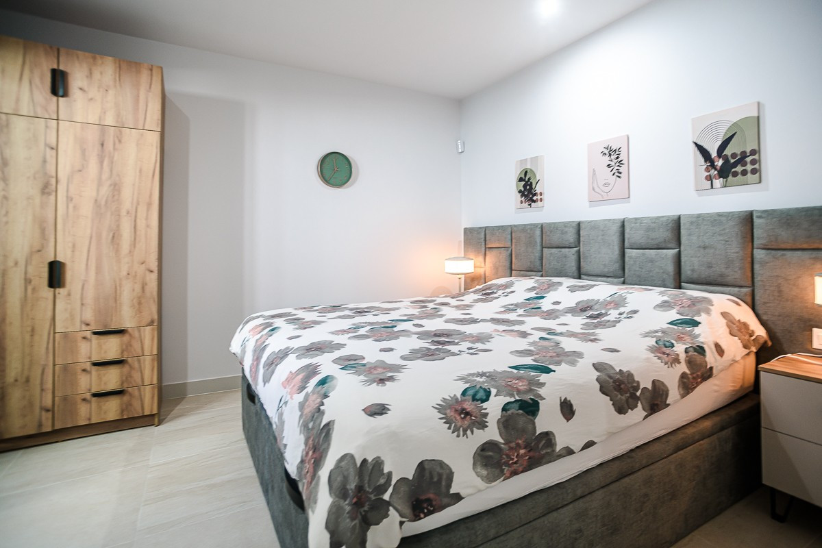 Property main view 32