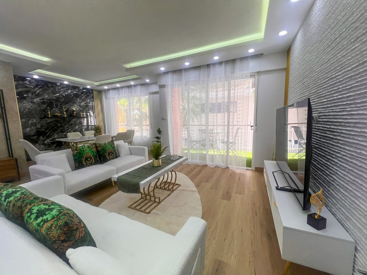 Appartement te koop in Torrevieja | 4 slaapkamers H5387326