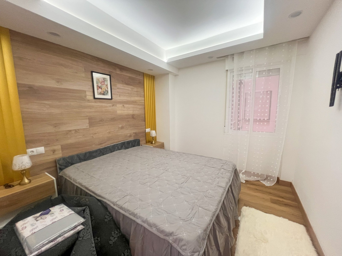 Appartement te koop in Torrevieja | 4 slaapkamers H5387326