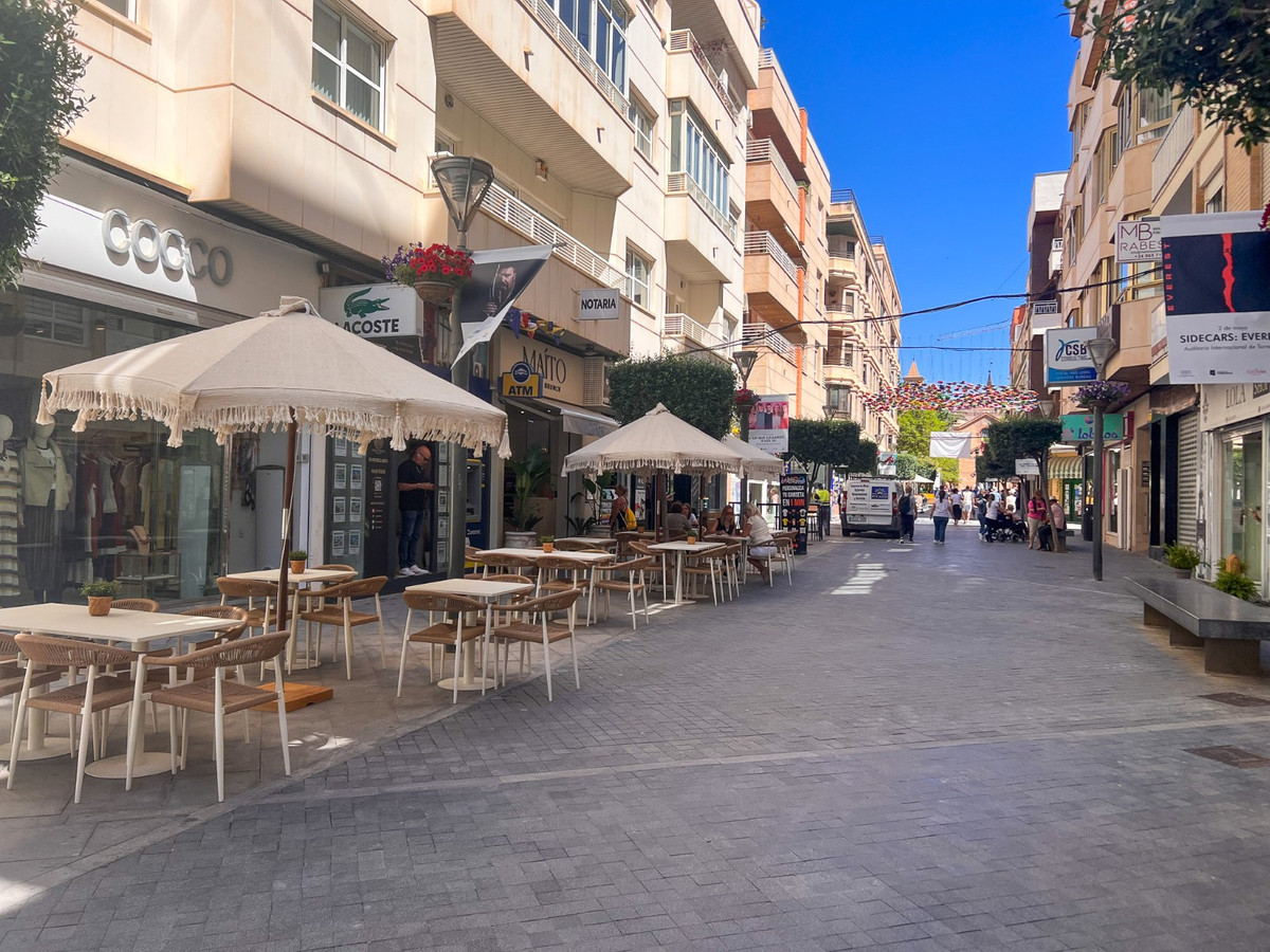 Appartement te koop in Torrevieja | 4 slaapkamers H5387326