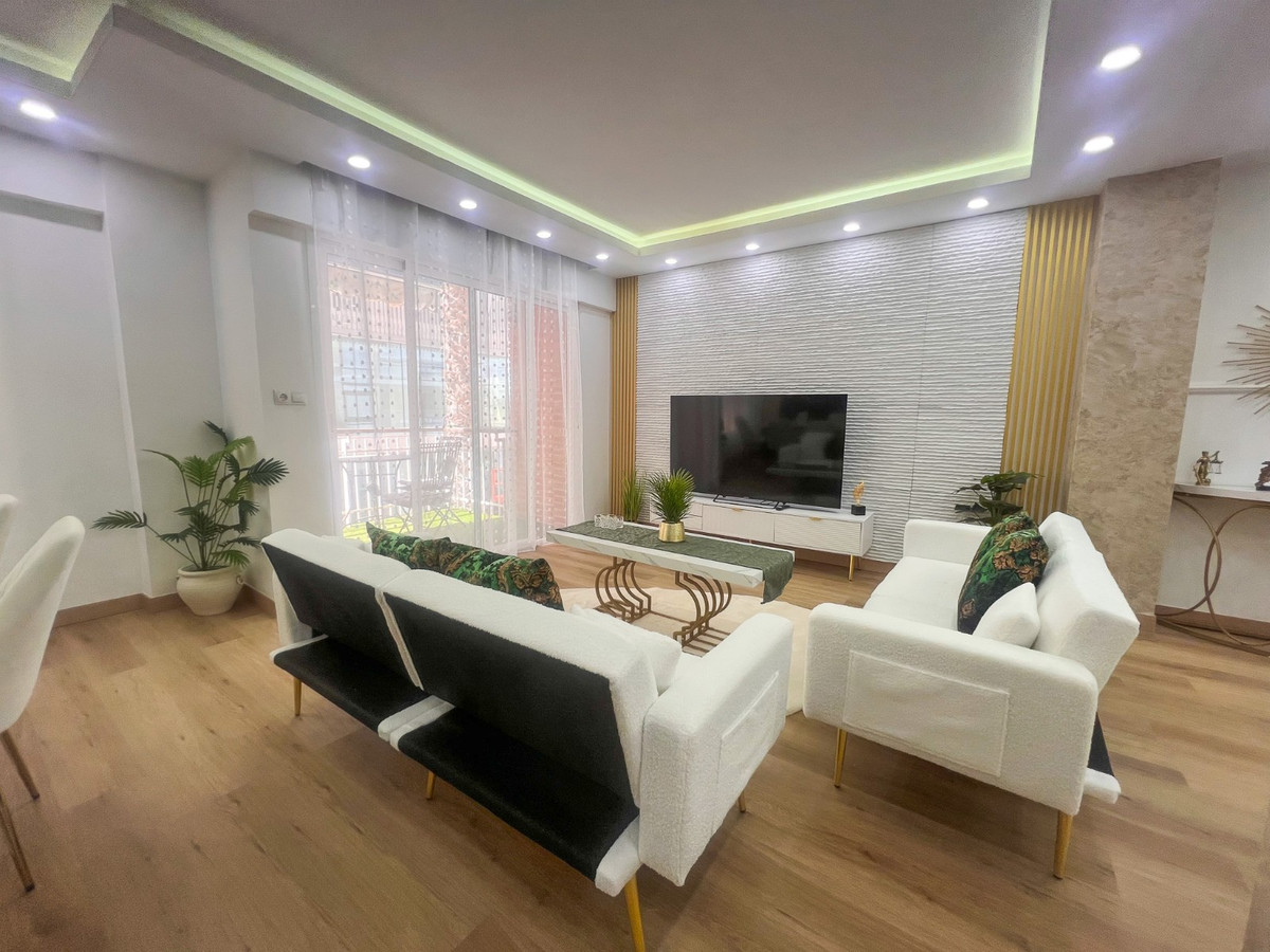 Appartement te koop in Torrevieja | 4 slaapkamers H5387326