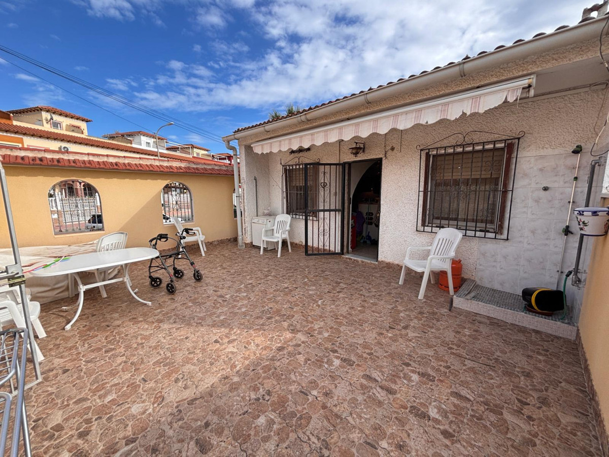 Huis te koop in Torrevieja | 2 slaapkamers H5387668