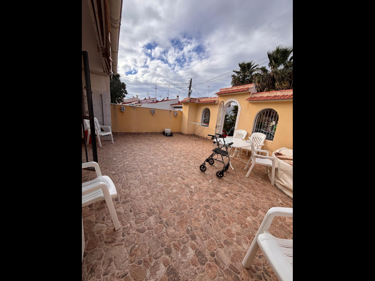 Huis te koop in Torrevieja | 2 slaapkamers H5387668