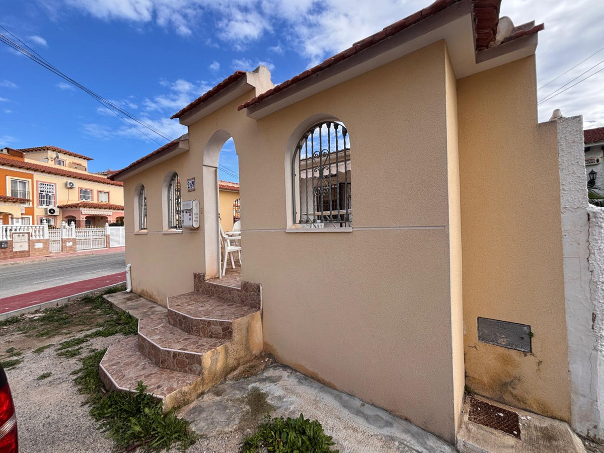 Huis te koop in Torrevieja | 2 slaapkamers H5387668