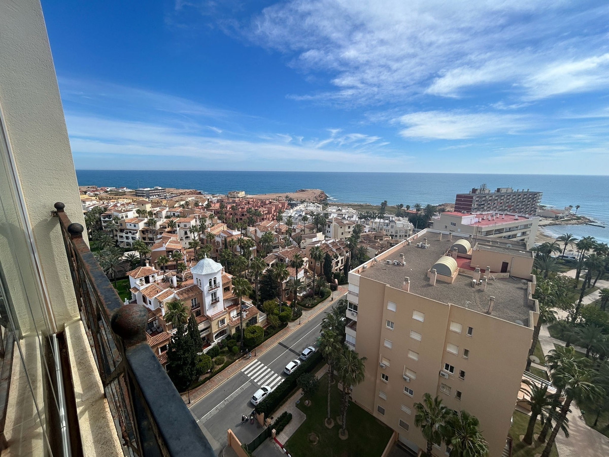 Appartement te koop in Torrevieja | 3 slaapkamers H5388289