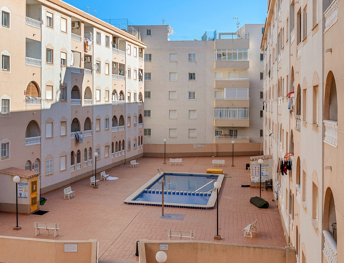 Appartement te koop in Torrevieja | 3 slaapkamers H5388307
