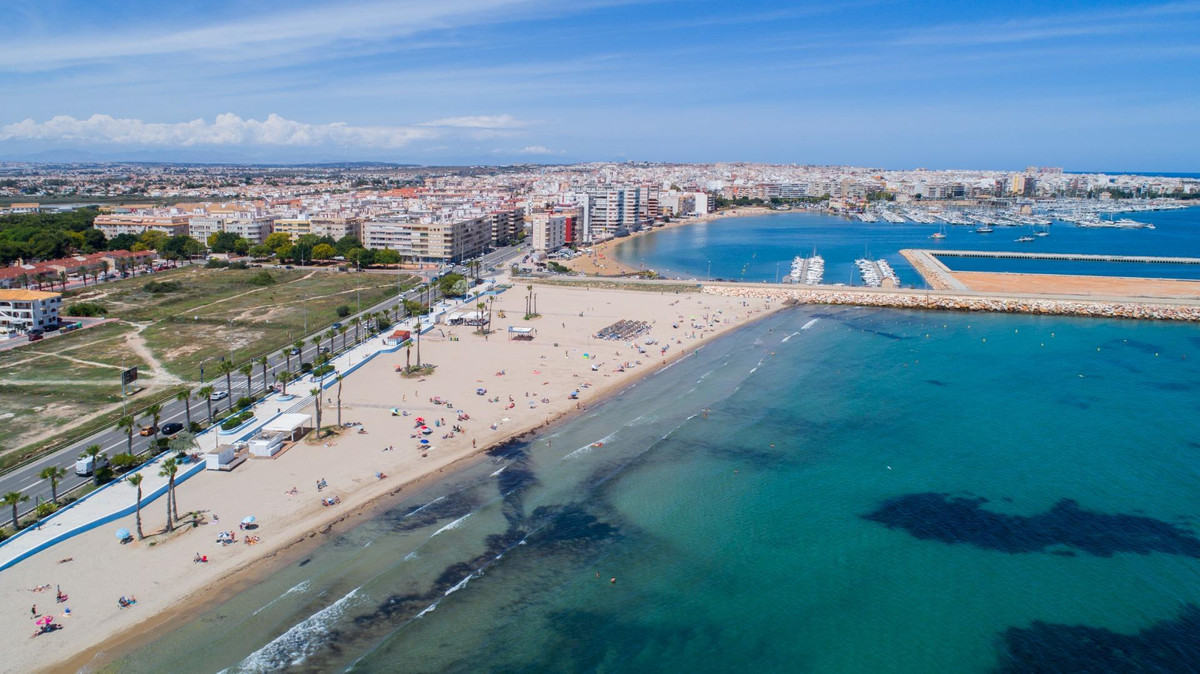 Appartement te koop in Torrevieja | 2 slaapkamers H5389426
