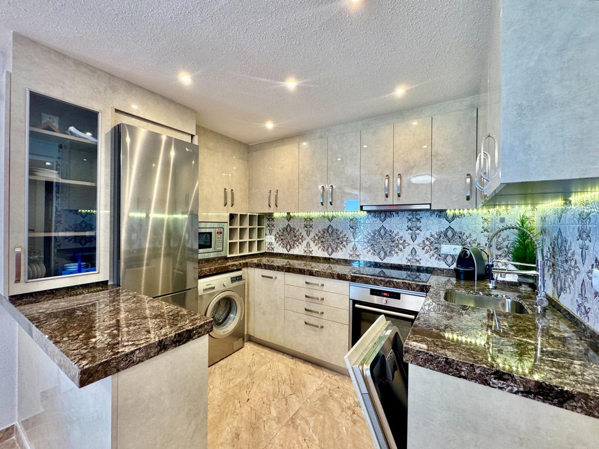 Appartement te koop in Torrevieja | 2 slaapkamers H5389444
