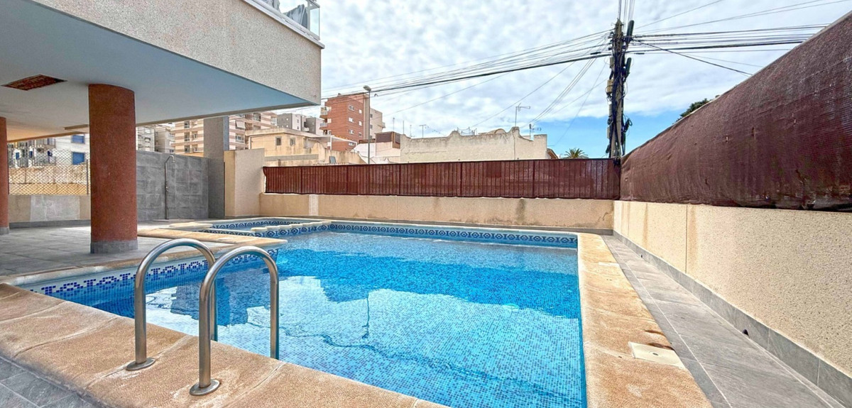 Huis te koop in Torrevieja | 2 slaapkamers H5398567