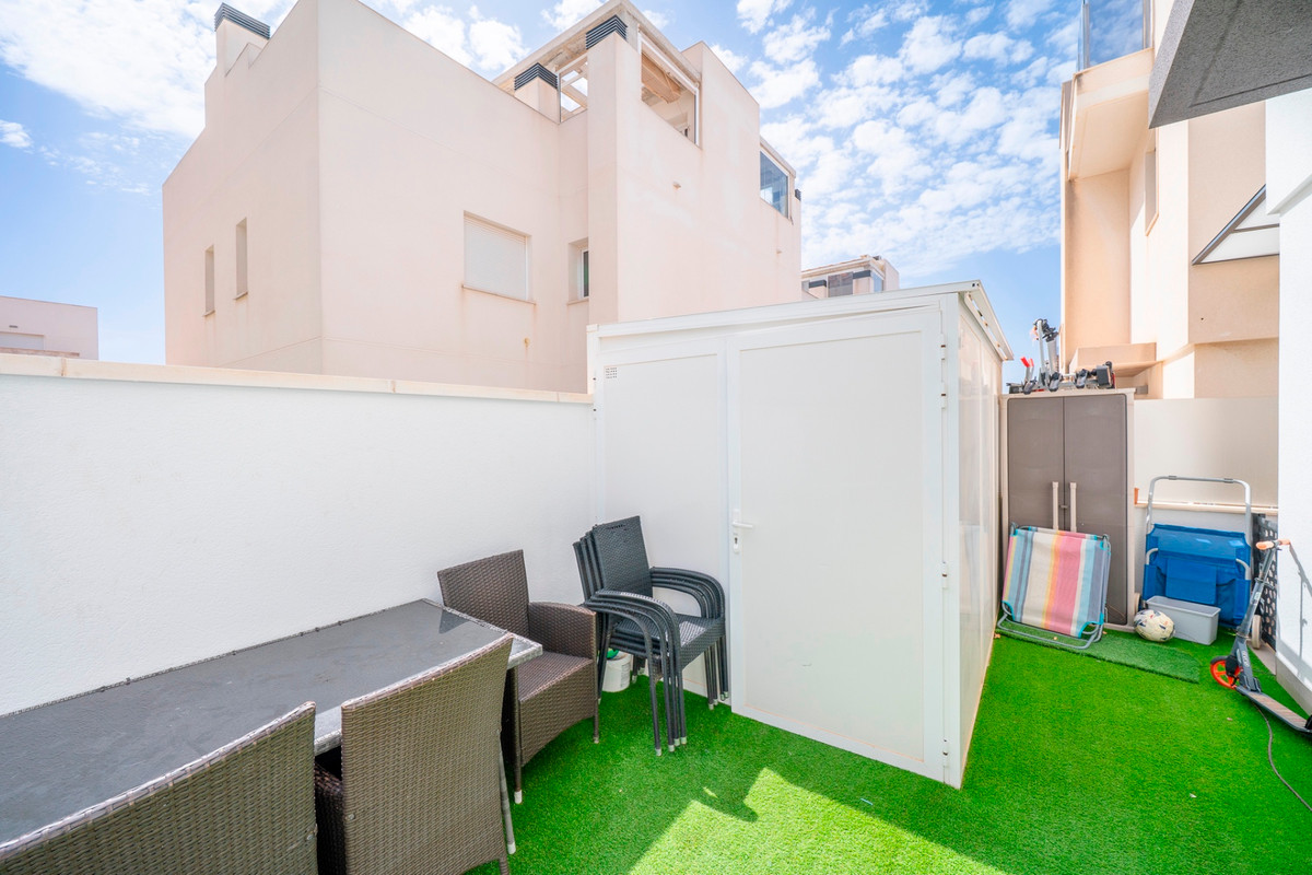 Appartement te koop in Torrevieja | 5 slaapkamers H5400910