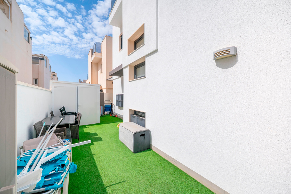 Appartement te koop in Torrevieja | 5 slaapkamers H5400910