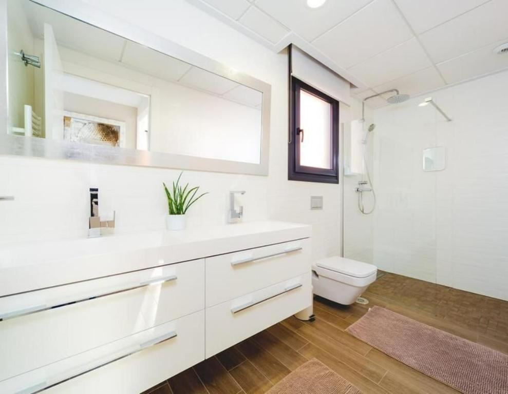 Appartement te koop in Torrevieja | 5 slaapkamers H5400910
