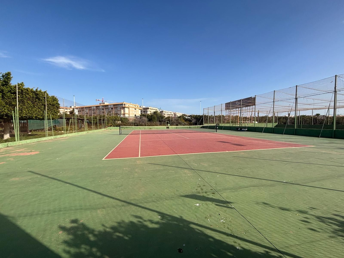 Appartement te koop in Torrevieja | 2 slaapkamers H5406376