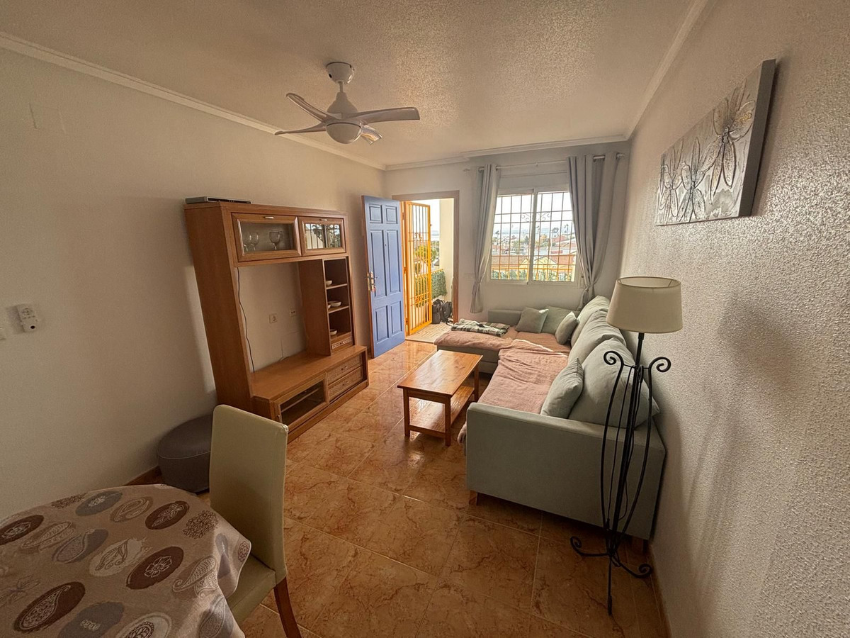 Appartement te koop in Torrevieja | 2 slaapkamers H5406376
