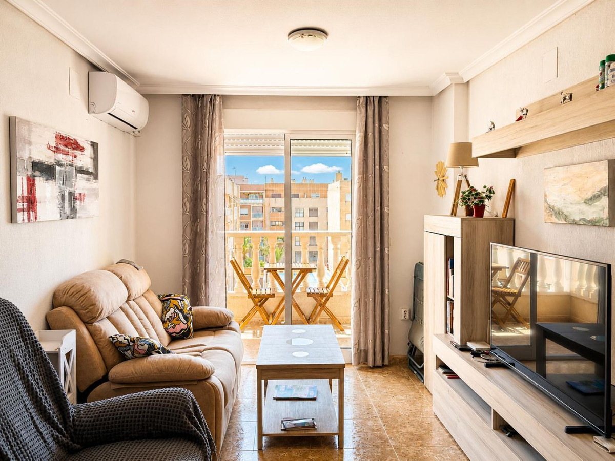 Appartement te koop in Torrevieja | 2 slaapkamers H5406559
