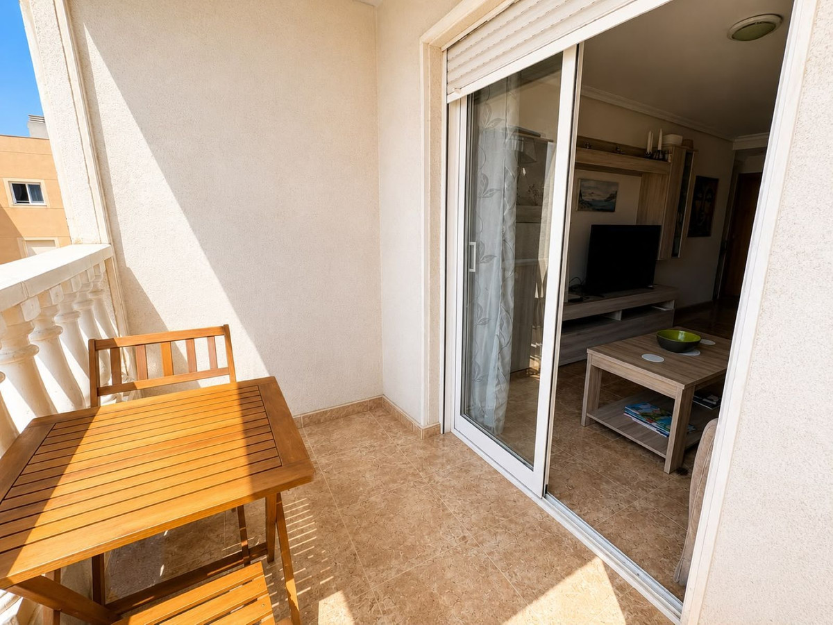 Appartement te koop in Torrevieja | 2 slaapkamers H5406559