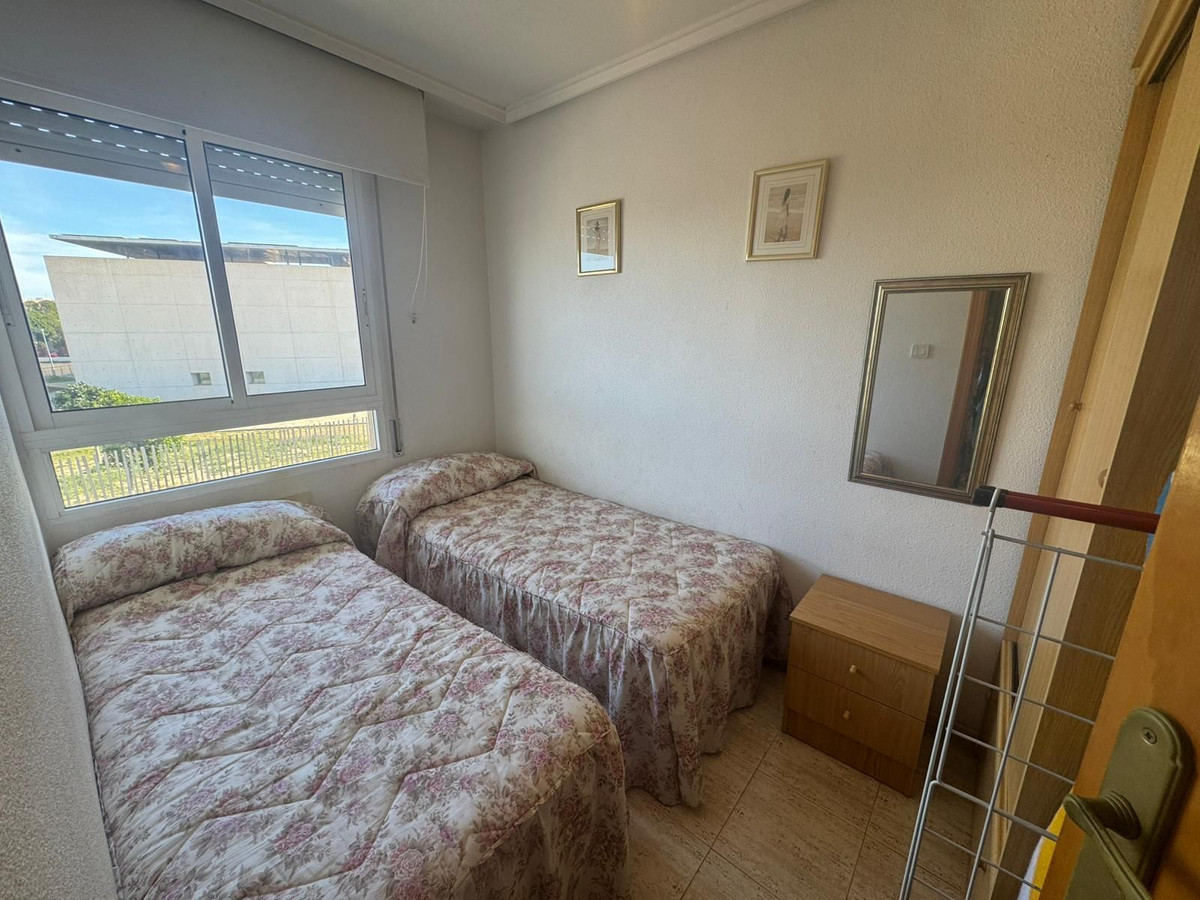 Appartement te koop in Torrevieja | 2 slaapkamers H5407624