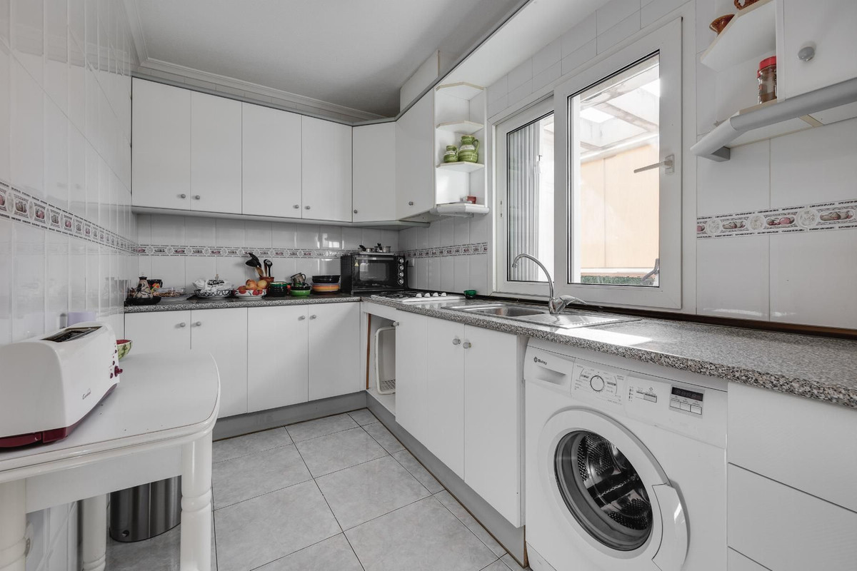 Appartement te koop in Torrevieja | 2 slaapkamers H5407633