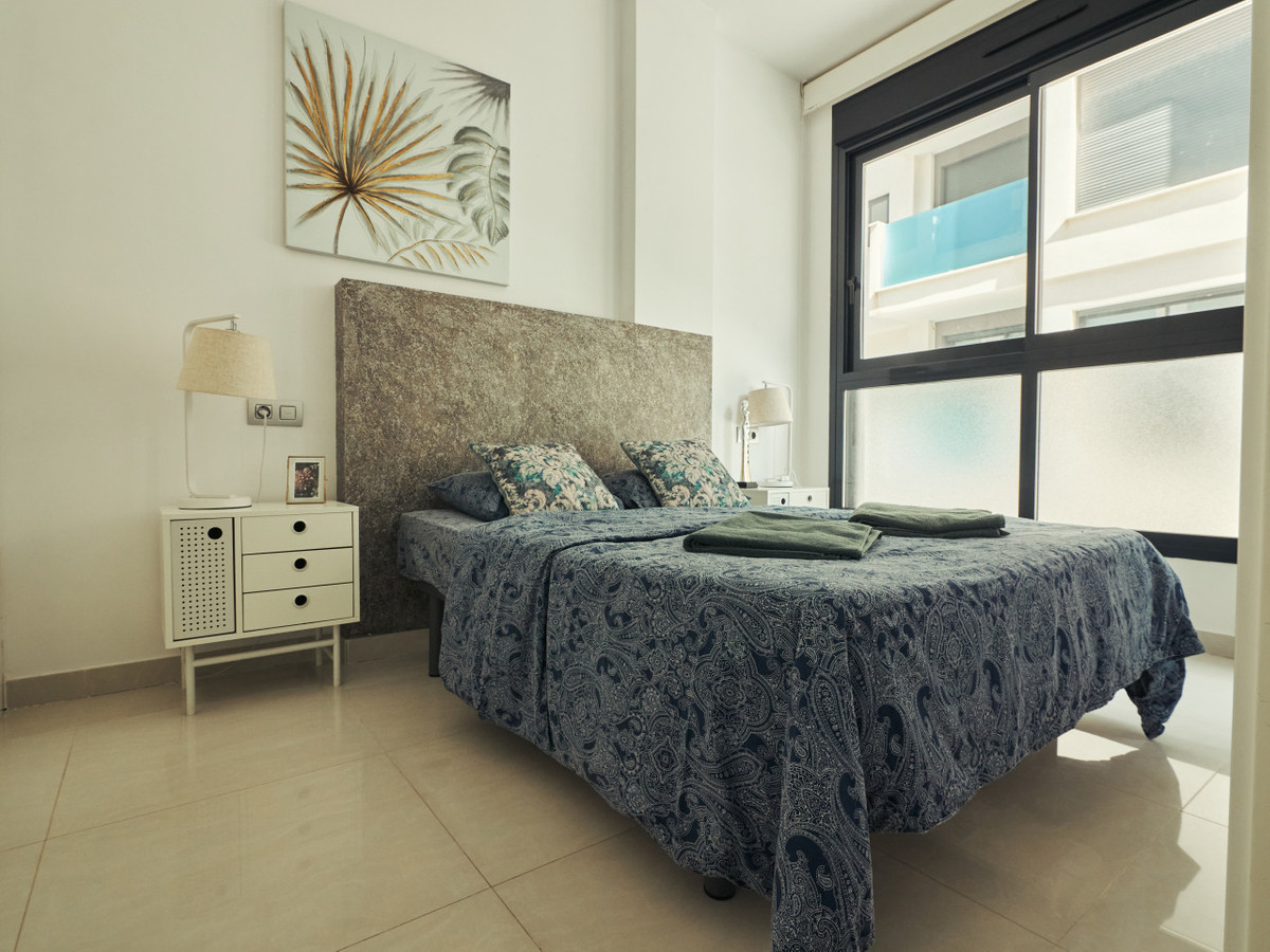 Appartement te koop in Torrevieja | 2 slaapkamers H5411260