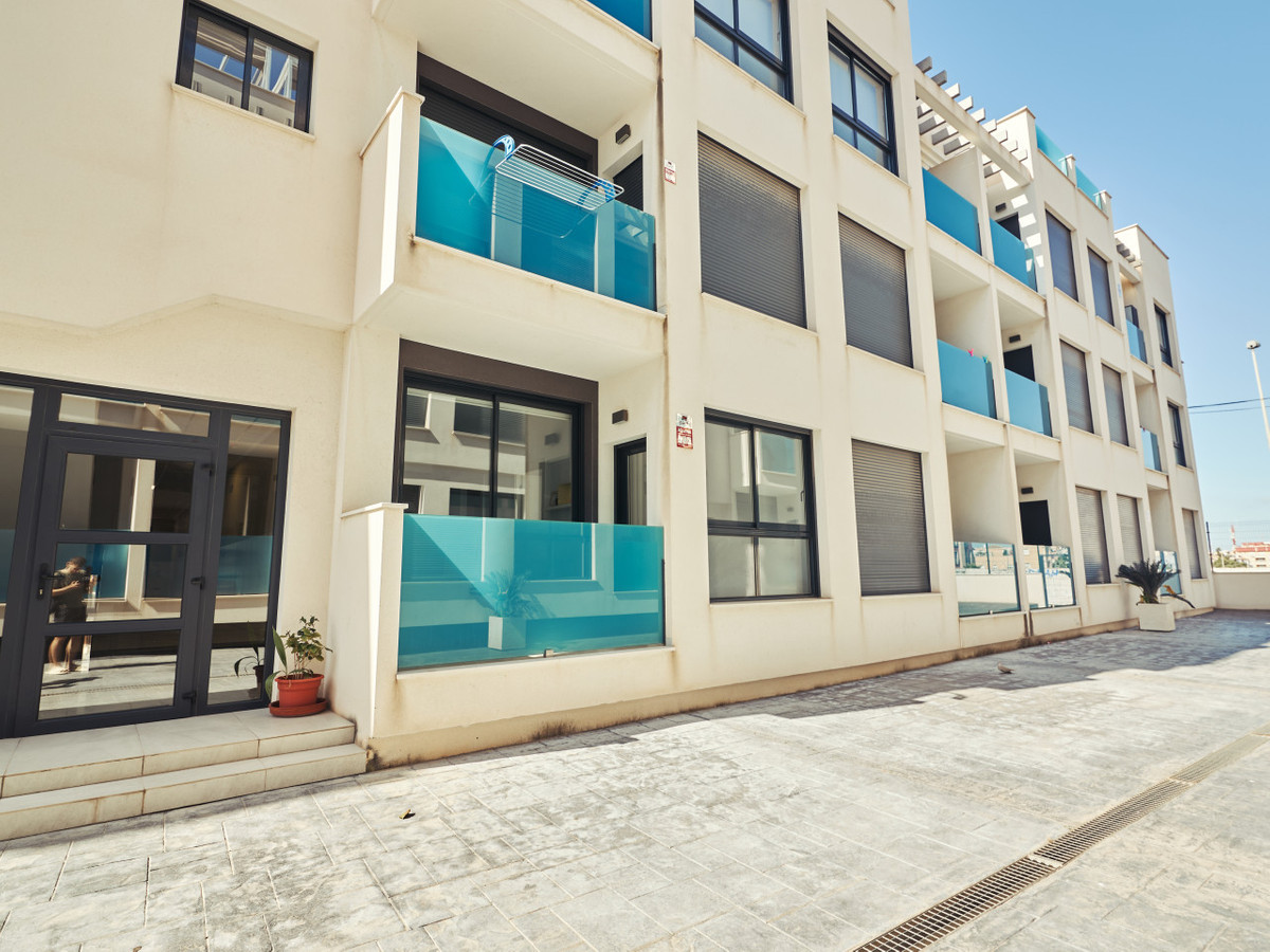 Appartement te koop in Torrevieja | 2 slaapkamers H5411260