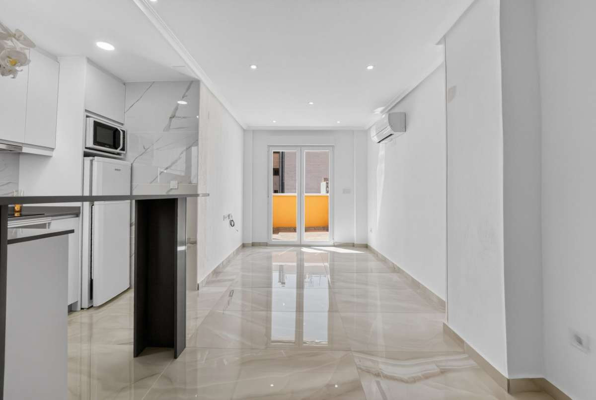 Appartement te koop in Torrevieja | 2 slaapkamers H5413234