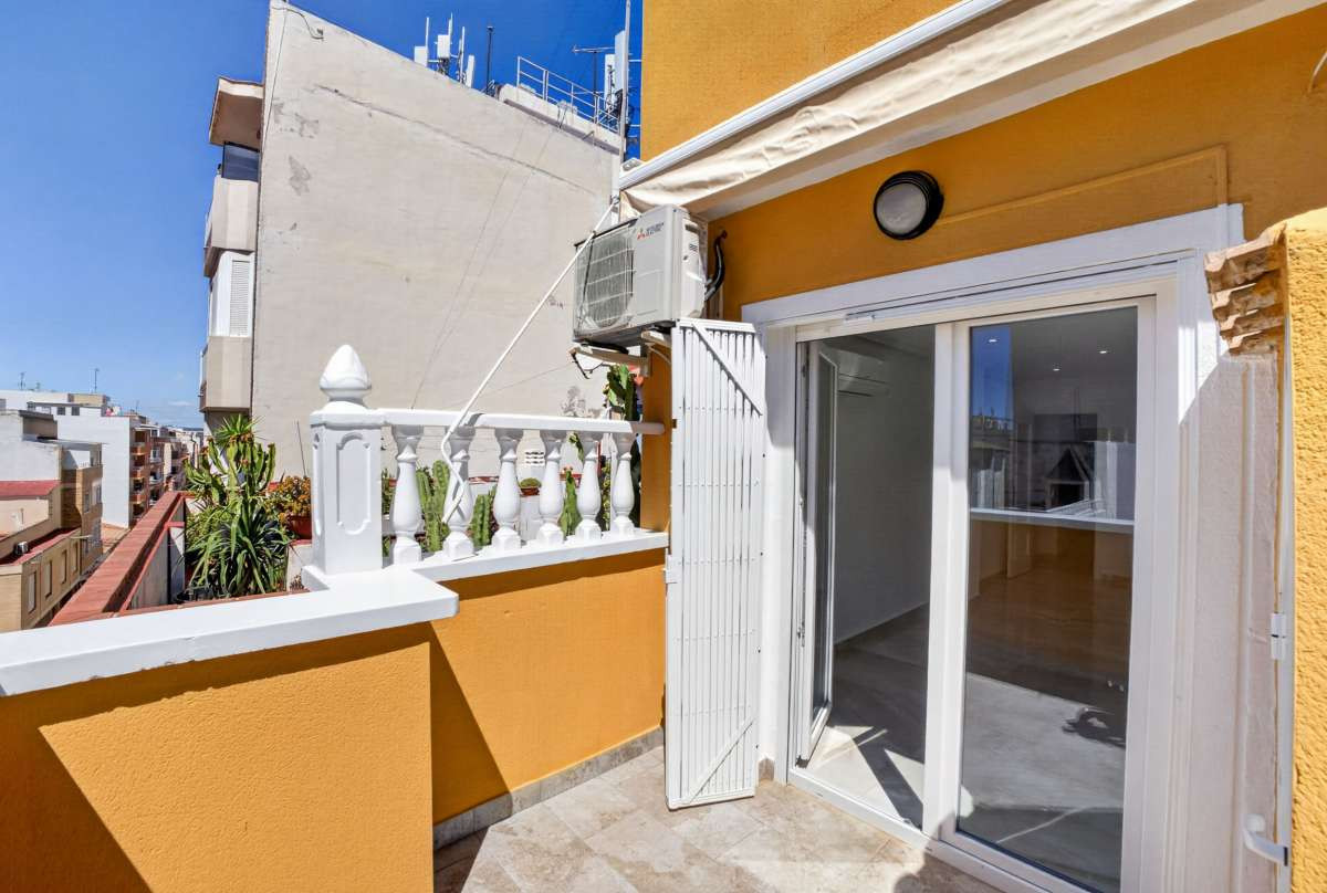 Appartement te koop in Torrevieja | 2 slaapkamers H5413234