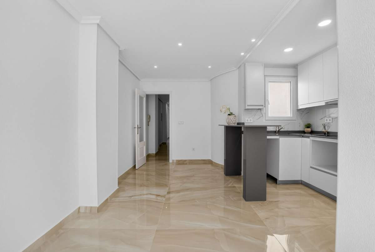 Appartement te koop in Torrevieja | 2 slaapkamers H5413234