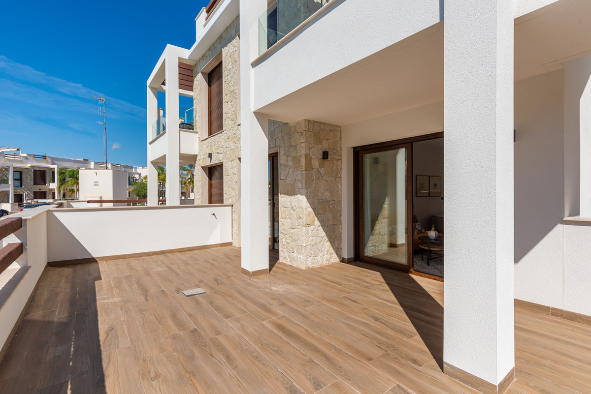 Appartement te koop in Torrevieja | 2 - 3 slaapkamers H5414791