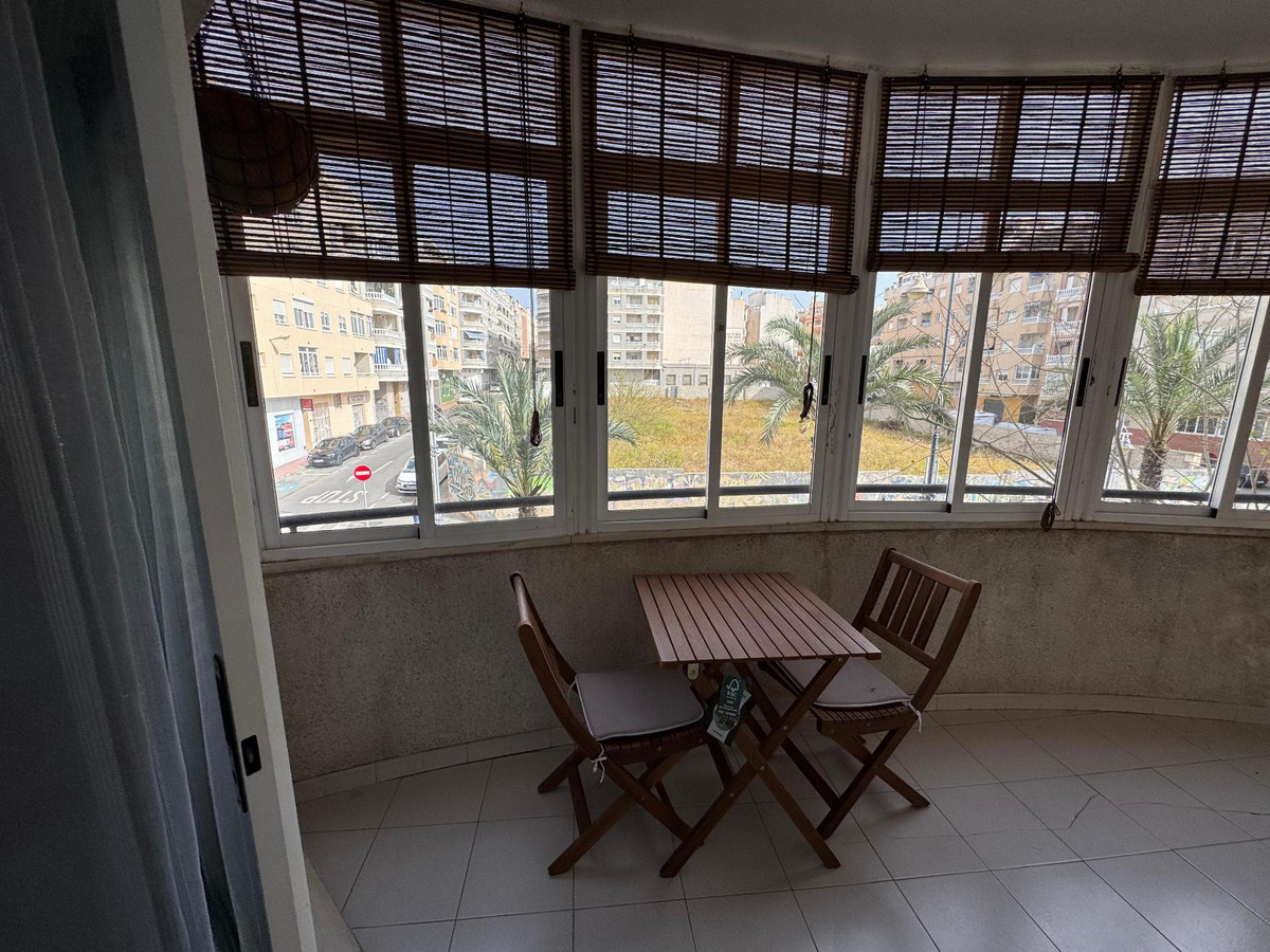 Appartement te koop in Torrevieja | 0 slaapkamers H5418685