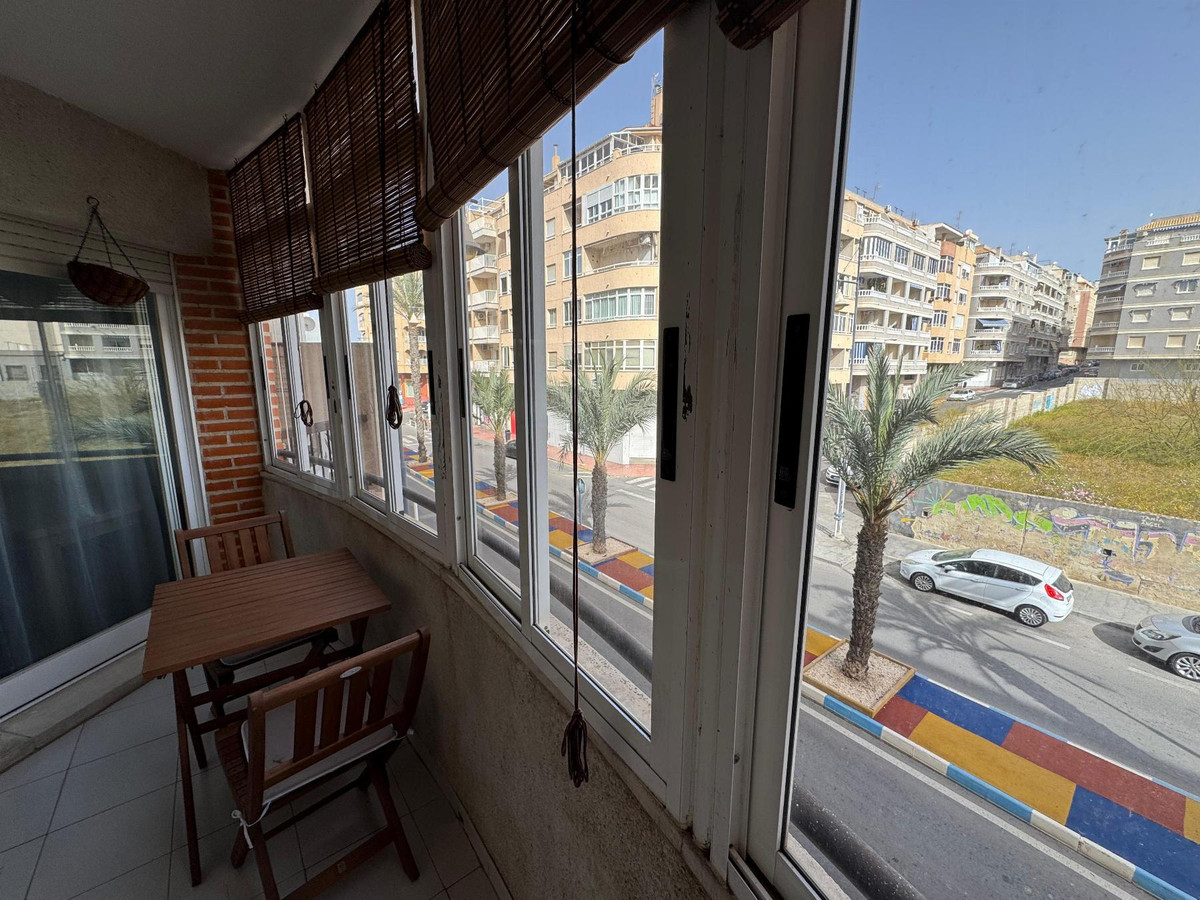 Appartement te koop in Torrevieja | 0 slaapkamers H5418685