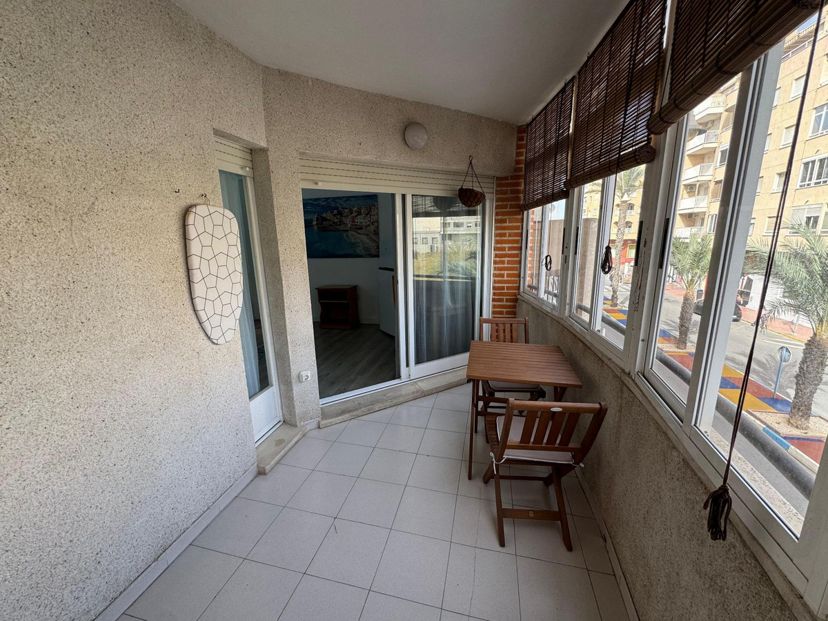 Appartement te koop in Torrevieja | 0 slaapkamers H5418685