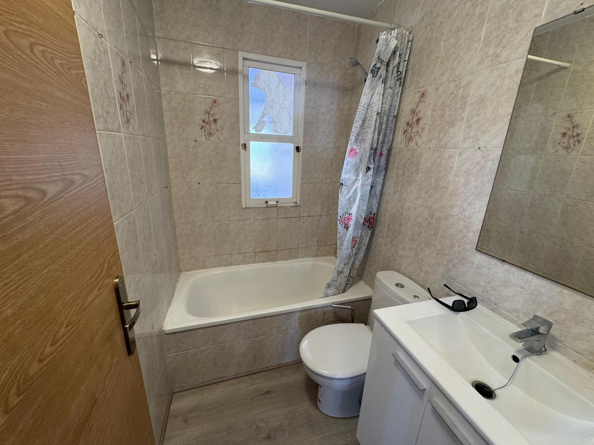 Appartement te koop in Torrevieja | 0 slaapkamers H5418685
